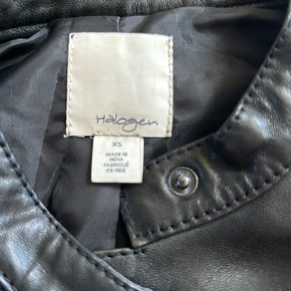 Leather jacket - Picture 2 of 4